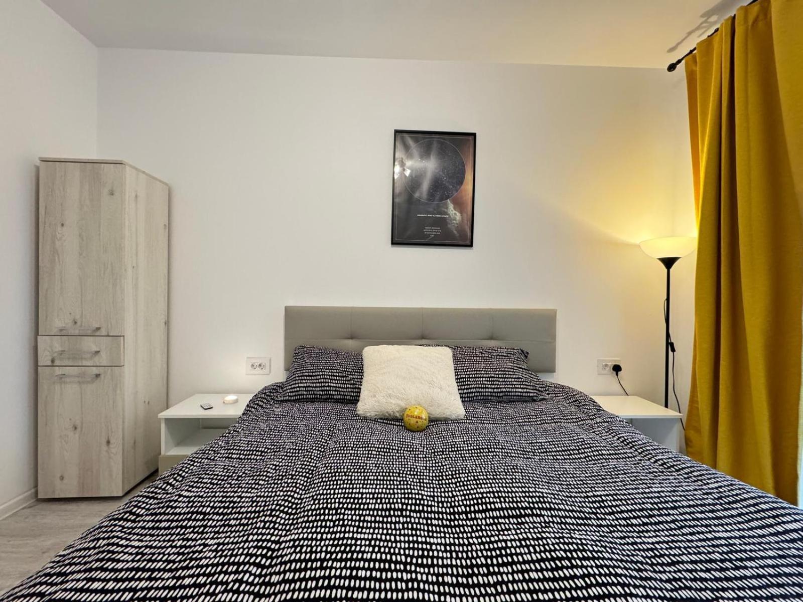 Jad - Luxury 3 Rooms & 2 Rooms Apartments In Kasper, Near Coresi Mall 布拉索夫 外观 照片